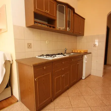 Appartement Seaside With A Swimming Pool Vinjerac, Zadar - 6187 Vinjerac